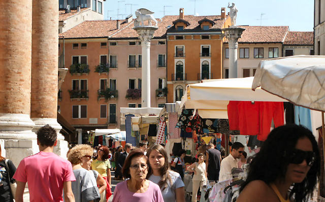Thursday market in Vicenza